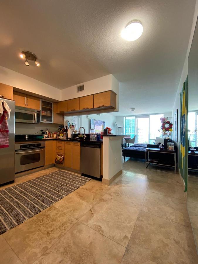 מיאמי Comfortable Room In The Brickell City Center Area מראה חיצוני תמונה