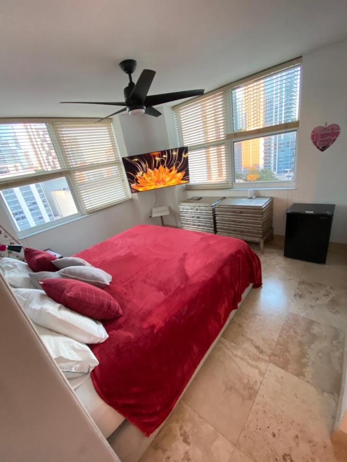 מיאמי Comfortable Room In The Brickell City Center Area מראה חיצוני תמונה