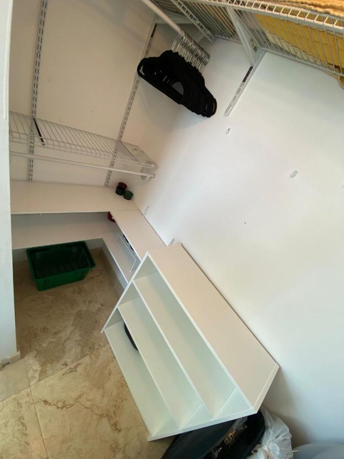 מיאמי Comfortable Room In The Brickell City Center Area מראה חיצוני תמונה