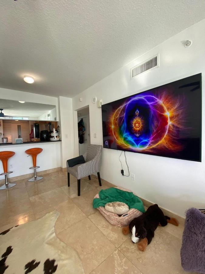 מיאמי Comfortable Room In The Brickell City Center Area מראה חיצוני תמונה