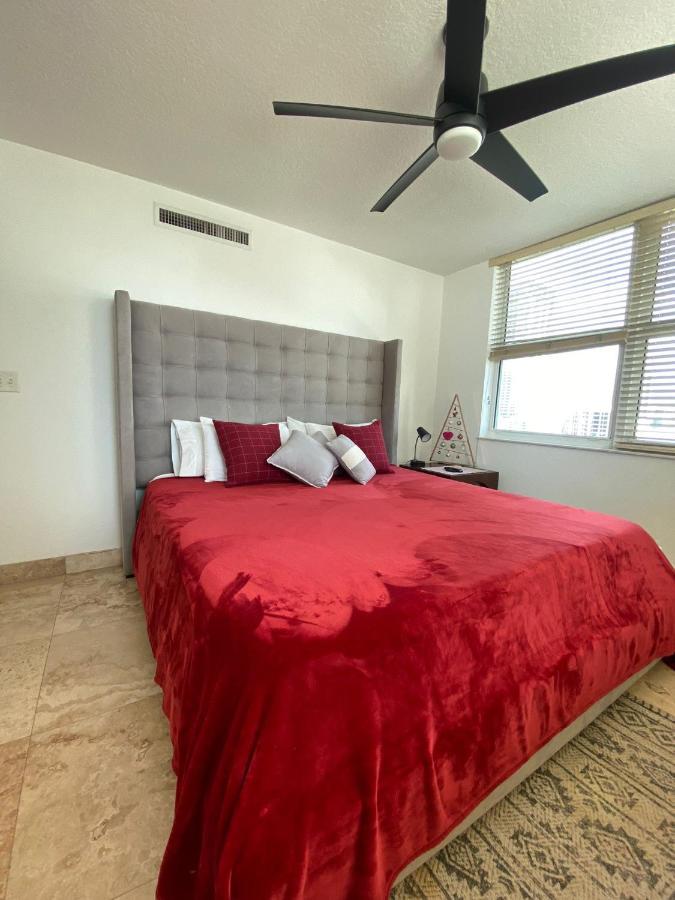מיאמי Comfortable Room In The Brickell City Center Area מראה חיצוני תמונה