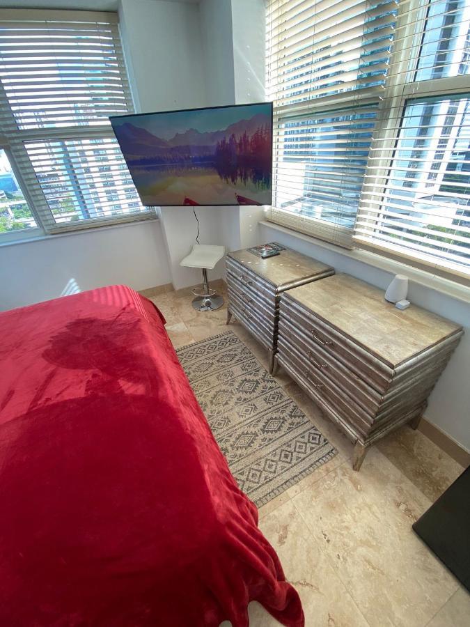 מיאמי Comfortable Room In The Brickell City Center Area מראה חיצוני תמונה