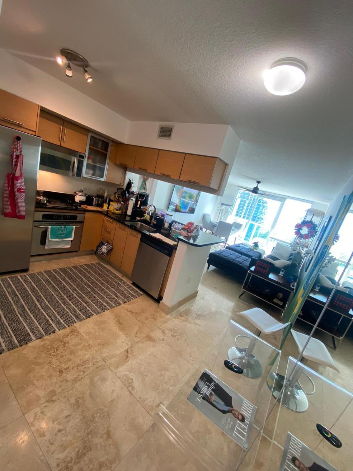 מיאמי Comfortable Room In The Brickell City Center Area מראה חיצוני תמונה