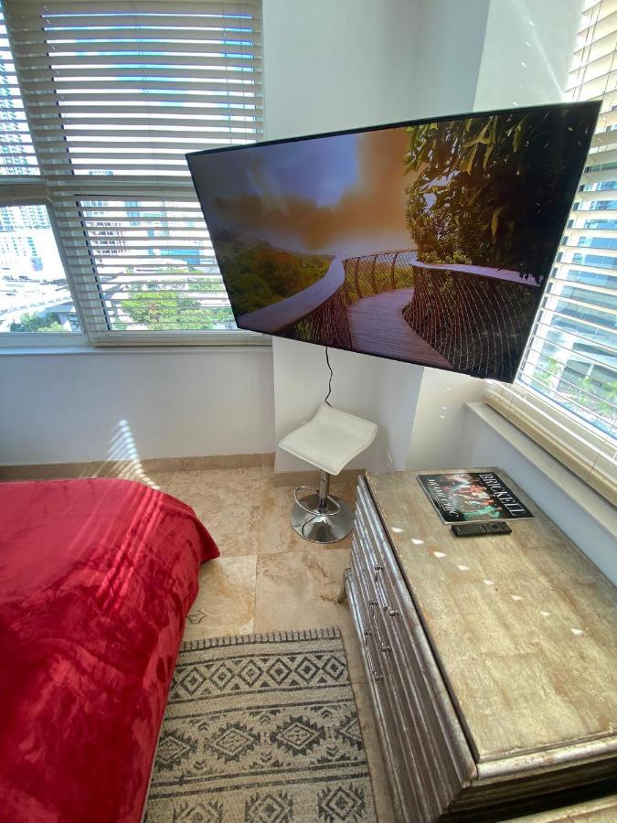 מיאמי Comfortable Room In The Brickell City Center Area מראה חיצוני תמונה