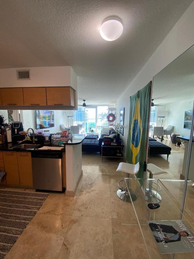 מיאמי Comfortable Room In The Brickell City Center Area מראה חיצוני תמונה